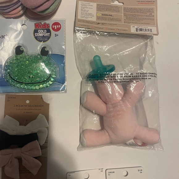 Bundle of 15 Piece Misc. Baby Girl Items - New In Original Packaging - Picture 8 of 10